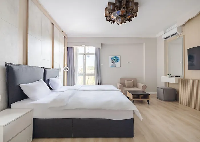 Piccolo Mondo By Citybookings Bucharest photo